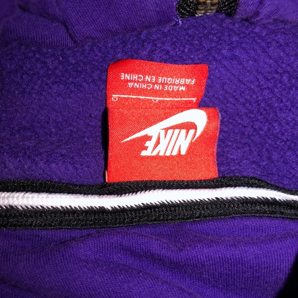 Nike jacket - Picture 2 of 2